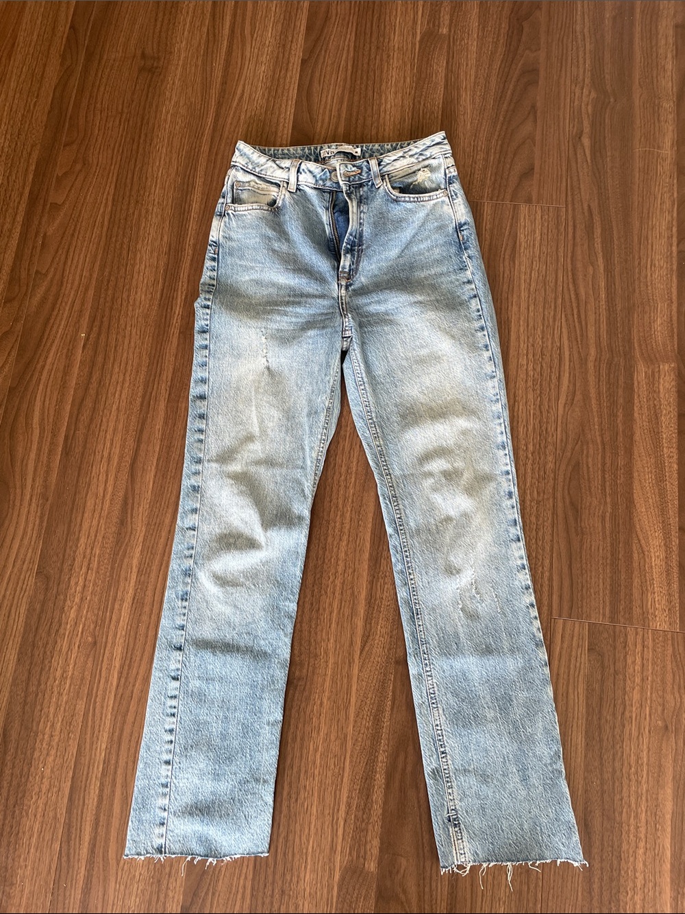 ZARA Faded Blue Distressed Straight-Leg Jeans